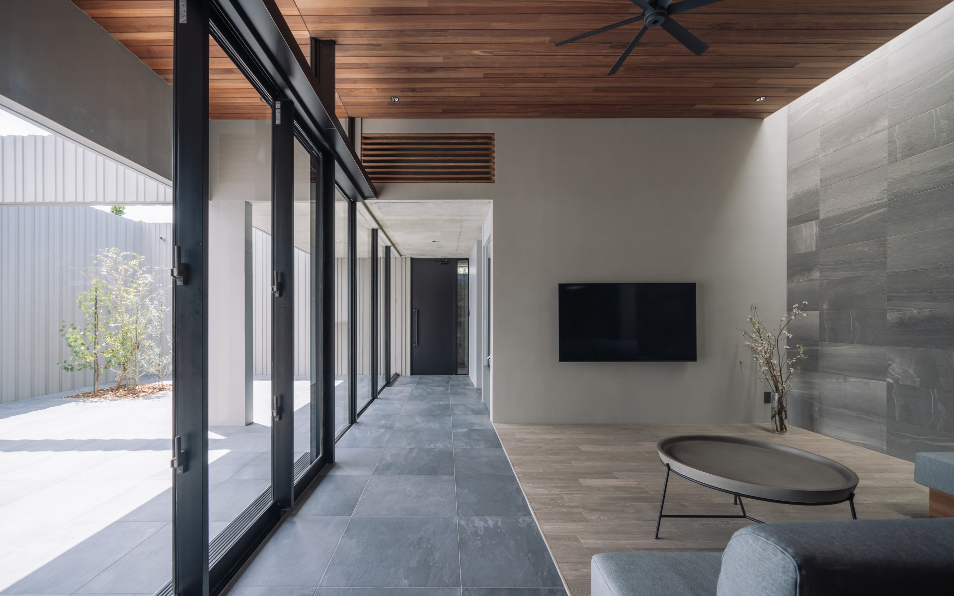 collectionhouse_店舗設計_沖縄_内装デザイン_店舗デザイン_宮古島_商業施設_ホテルデザイン_設計施工