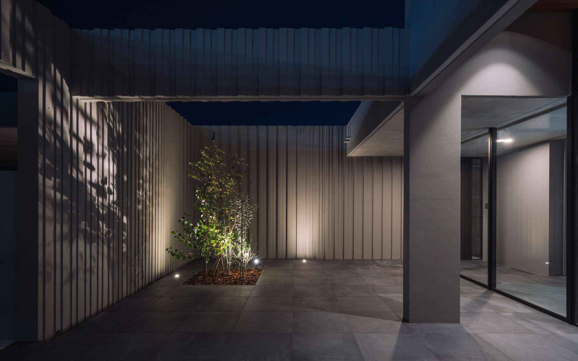 collectionhouse_店舗設計_沖縄_内装デザイン_店舗デザイン_宮古島_商業施設_ホテルデザイン_設計施工