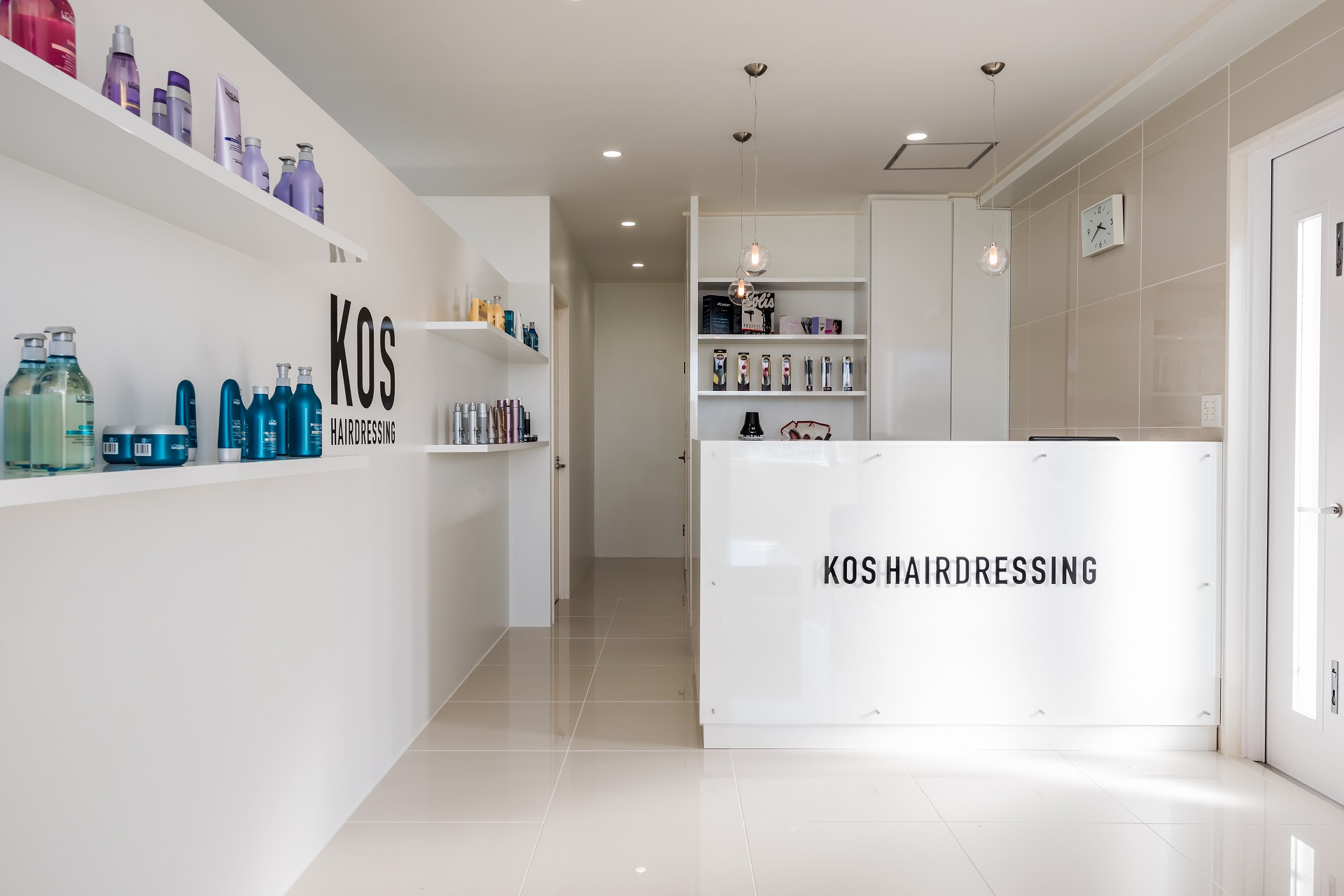 KOS HAIRDRESSING_店舗設計_沖縄_内装デザイン_店舗デザイン_宮古島_商業施設_ホテルデザイン_設計施工