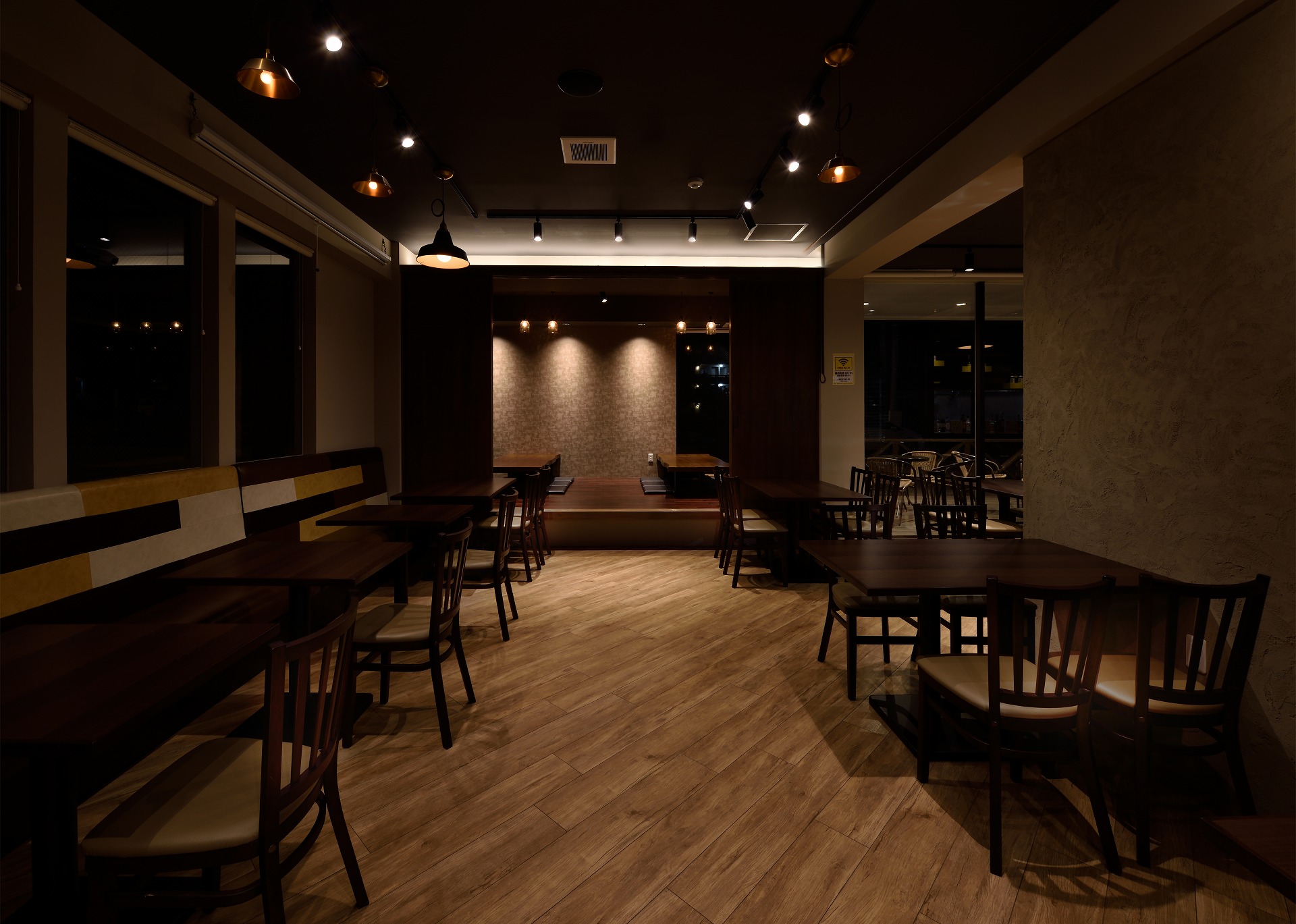 LEMON&GARLICRESTAUTANT-SOUR&B_店舗設計_沖縄_内装デザイン_店舗デザイン_宮古島_商業施設_ホテルデザイン_設計施工