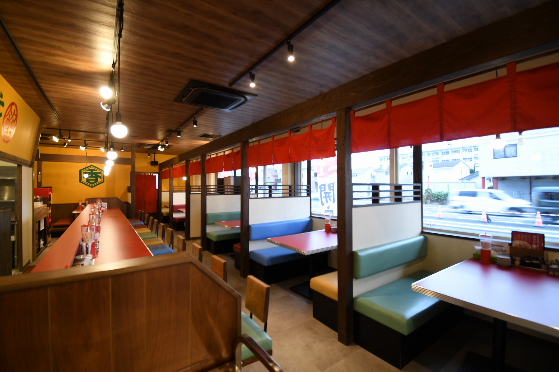 カオリ飯店_店舗設計_沖縄_内装デザイン_店舗デザイン_宮古島_商業施設_ホテルデザイン_設計施工