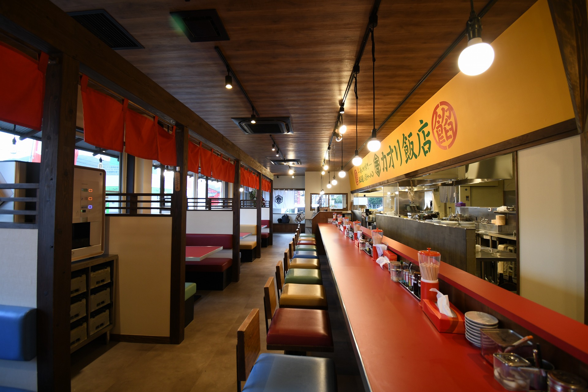 カオリ飯店_店舗設計_沖縄_内装デザイン_店舗デザイン_宮古島_商業施設_ホテルデザイン_設計施工
