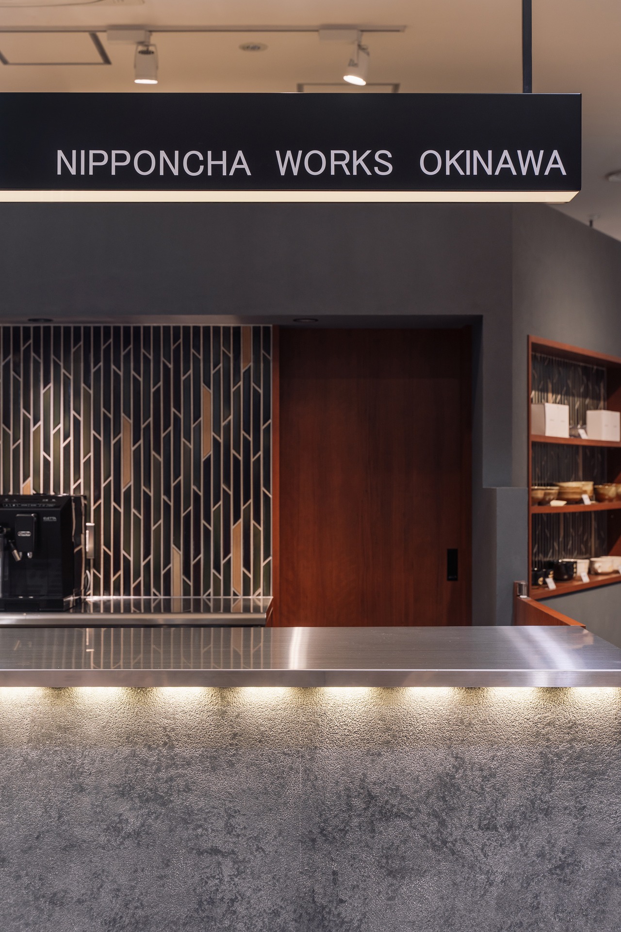 NIPPONCHA_店舗設計_沖縄_内装デザイン_店舗デザイン_宮古島_商業施設_ホテルデザイン_設計施工