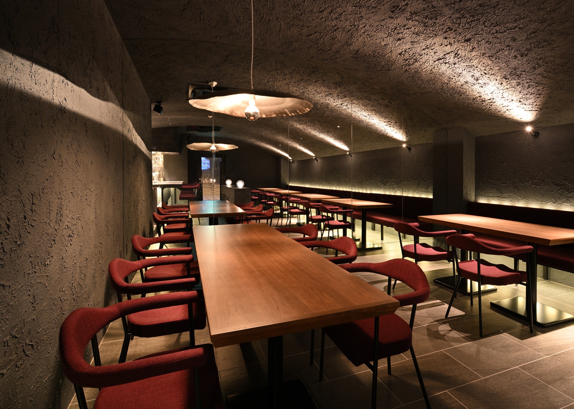 undergroundsteak_店舗設計_沖縄_内装デザイン_店舗デザイン_宮古島_商業施設_ホテルデザイン_設計施工
