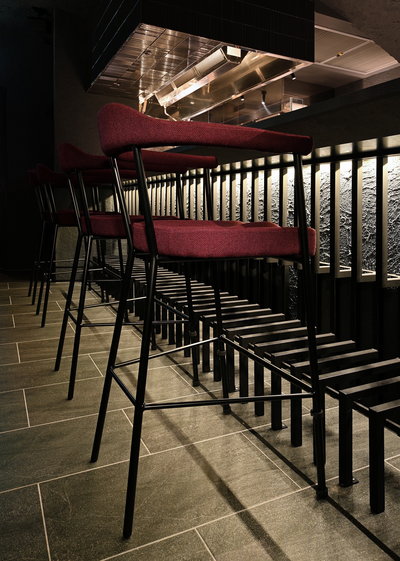 undergroundsteak_店舗設計_沖縄_内装デザイン_店舗デザイン_宮古島_商業施設_ホテルデザイン_設計施工