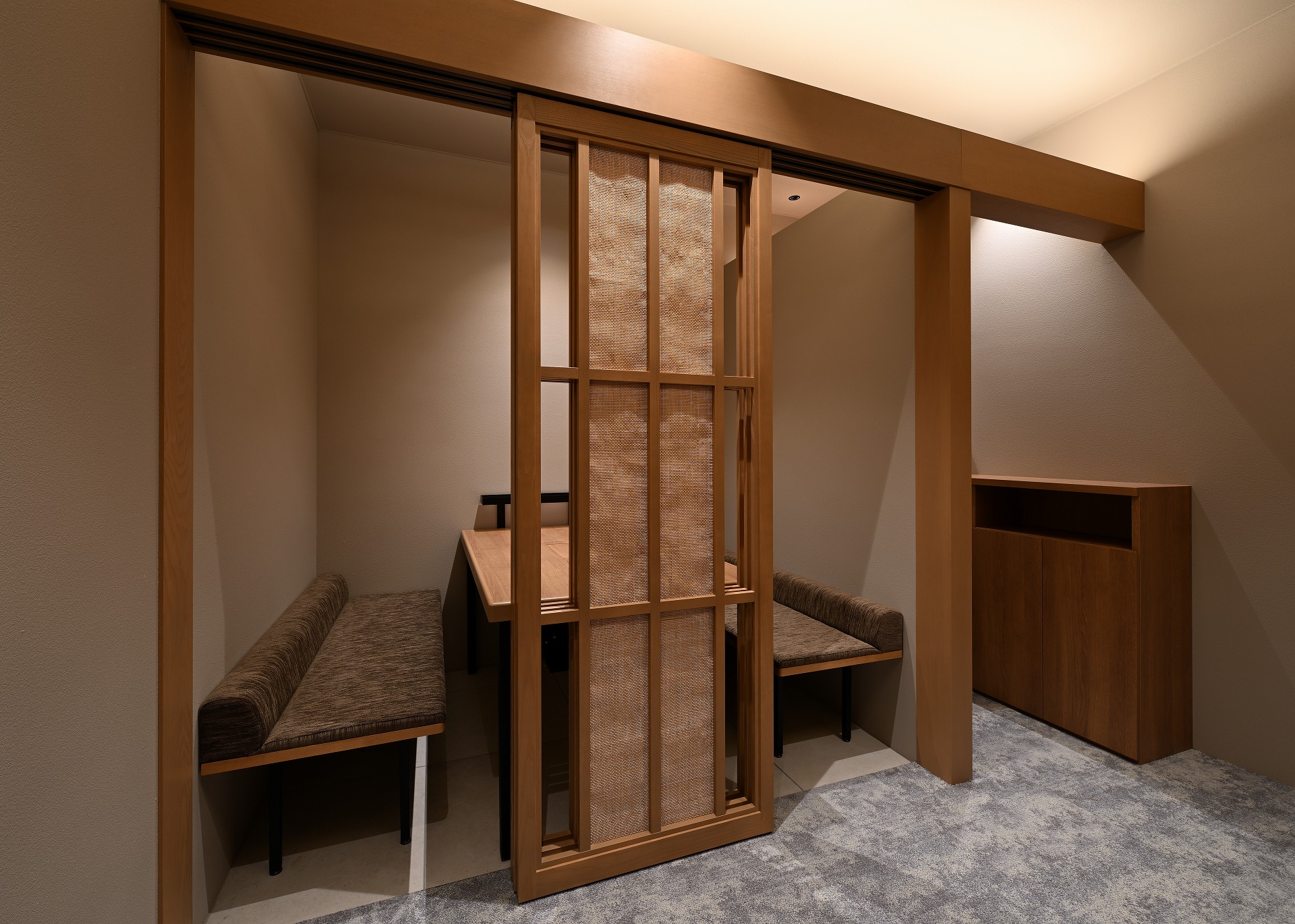 琉球の牛 北谷店３F_店舗設計_沖縄_内装デザイン_店舗デザイン_宮古島_商業施設_ホテルデザイン_設計施工